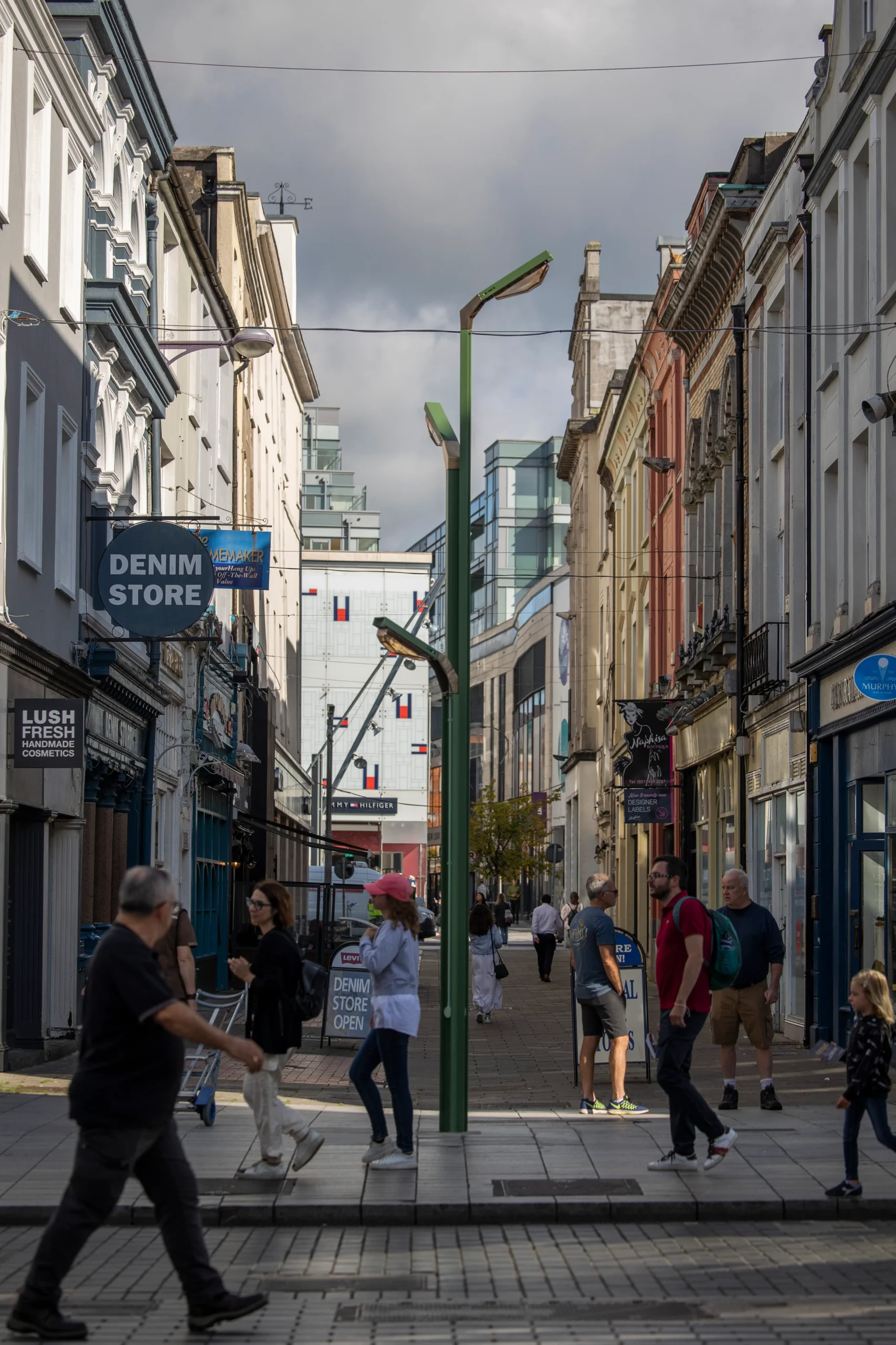 A large green three headed lighting feature Boom Nouveau in Cork City Center